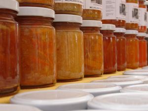 Más de 100 variedades de mermeladas at Agrobotiga Can Juanals in Conjunt De Castell D Aro