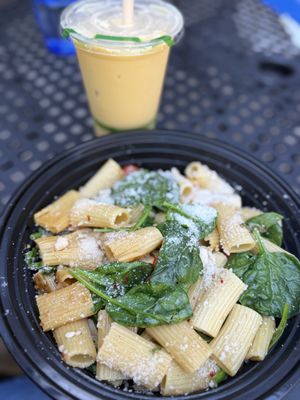 Pasta Florentine with Vegan Chick’n 😋 and the Off Shore smoothie!  at Vital Creations Vegan Bistro in Seattle
