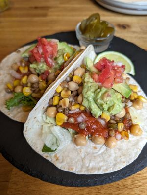 Vegan tacos at El Rato in Gyeongju-si