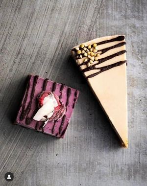 Raw Golden Gaytime Cheesecake 
Raw Berry Fresh at Gnostic Mana Cafe in Woy Woy