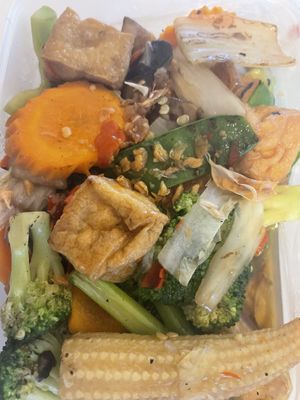 Vegan stir fry takeout   at DoDee Paidang  in Haymarket