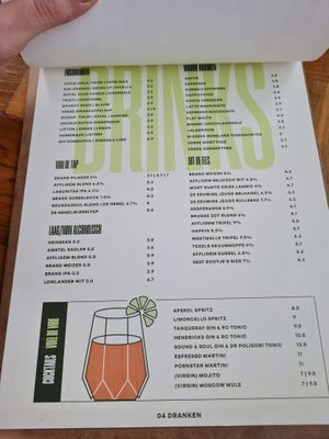 Drink options at Sound & Soul Foodbar in Nijmegen