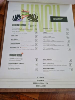Lunch options at Sound & Soul Foodbar in Nijmegen