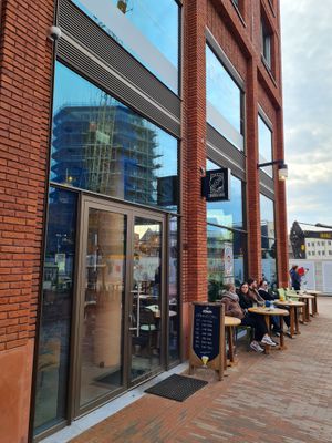 Entrance of the Sound & Soul bar at the Oranje Marieplein in Nijmegen Lent at Sound & Soul Foodbar in Nijmegen
