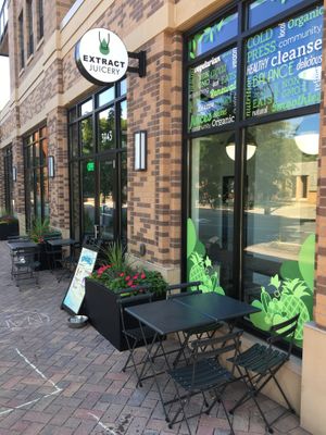 Exterior August 2024 at Extract Juicery in Edina