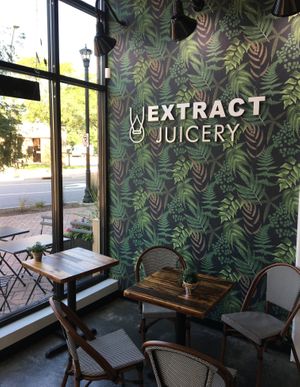  at Extract Juicery in Edina