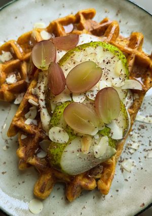 Belgian pumpkin waffles with vanilla cream & fresh fruits at Hotel Malleberg in Bruges