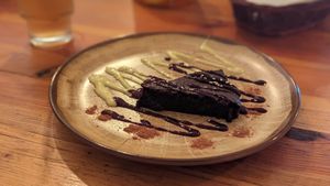 Chocolate and beetroot cake at Maitri-vegan&glutenfree in Poznan