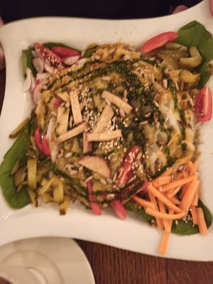 Rice noodles with zucchini sauce at Maitri-vegan&glutenfree in Poznan