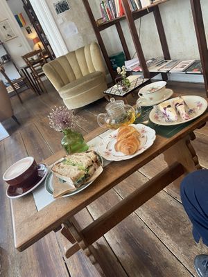   at Büchercafé Kapitel Drei in Hamburg