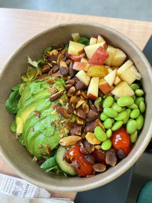 Avocatita salad  at Hello You - Food Bar in Paris