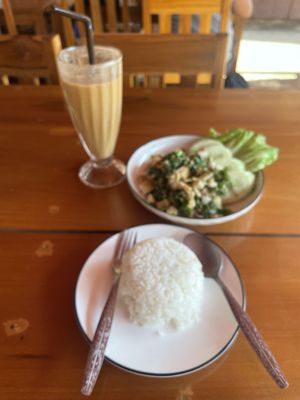 Tofu larb, vegan shake with cinnamonn  at Family Bakery in Nong Khiaw