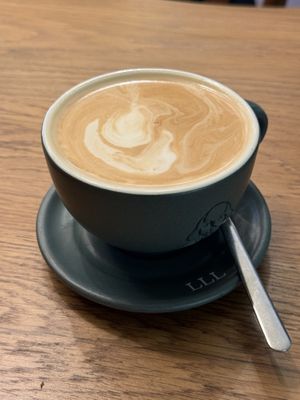 Soy coffee latte - Shakespeare Coffee & Poetry, Brașov  at Shakespeare Coffee & Poetry in Brasov