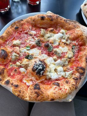 4 cheese  at Plant A Pizza in Antwerpen