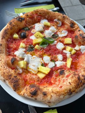 Margerita with pineapple  at Plant A Pizza in Antwerpen
