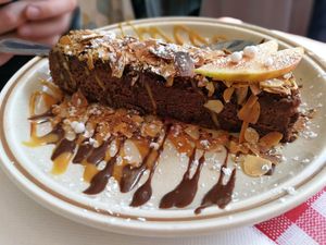  at Greedy Guts in Caen