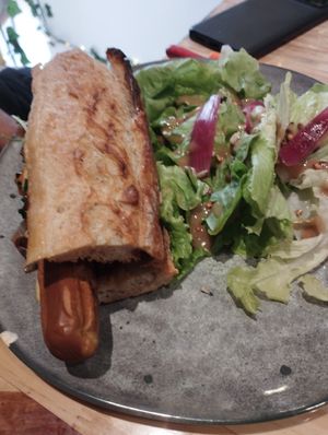 Hot-dog at Greedy Guts in Caen