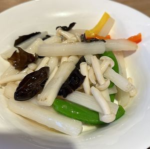   at Zaozi Shu Vegetarian Restaurant - 枣子树·素食餐厅 上海k11购物艺术中心店 in Shanghai
