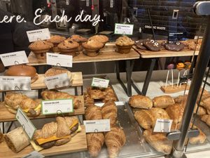 Note vegan items  at Gregorys Coffee - E 46th St in New York City