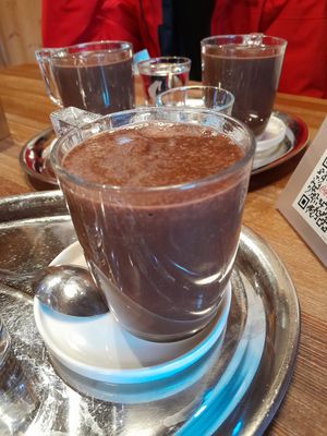 Cioccolata at Pasticceria Dolci Note in Andalo