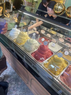 Yesterday I had cookies and lemon and mint   at Anita Gelato in Queenstown