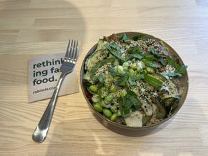 Purely Provence bowl  at råbowls - Rathaus in Hamburg