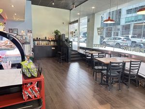 Interior, limited but available seating (2-3 other tables not shown in pic)  at Green Line Cafe in Philadelphia