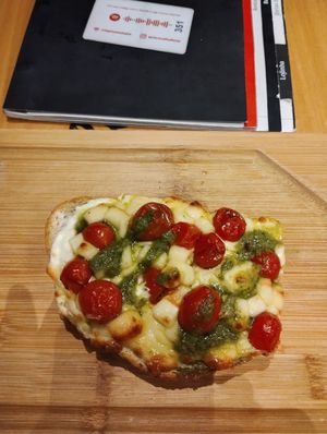 Avocado toast standard. at Quiero Café - Centro Histórico in Porto Alegre