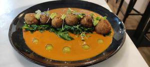  at Vino y Rosas Home Food in Granada