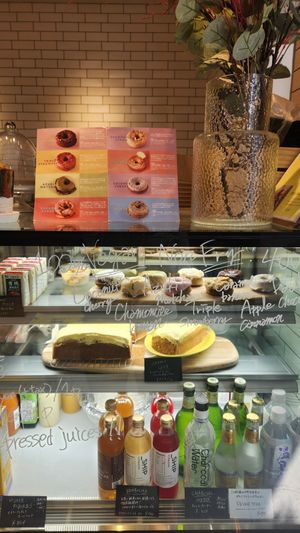 Vegan donuts at Inside in Atsugi