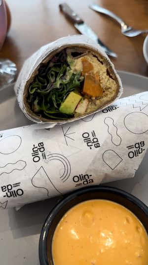 Me gustó muchísimo! La tortilla integral está súper rica y suave. La combinación de los ingredientes me encantó! Esta delicioso 😃  at Olinda in Merida