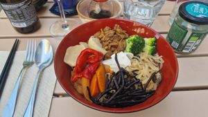Grand bol vegan. at Guinga in Paris