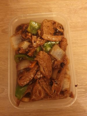 Mock chicken in black bean sauce at Nite Nite in Wilmslow