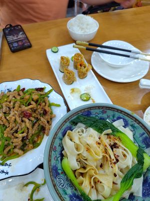 Fake shredded pork with pepper, rolls at Summer Radish Vegetarian Restaurant in Yinchuan