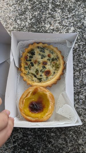 Quiche and the tart at Odete Bakery - Cedofeita in Porto