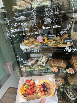 Signage and tarts we purchased  at Odete Bakery - Cedofeita in Porto