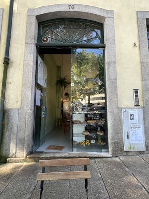 Entrance  at Odete Bakery - Cedofeita in Porto