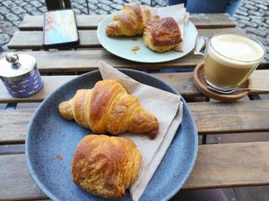 Vegan pastries at Odete Bakery - Cedofeita in Porto