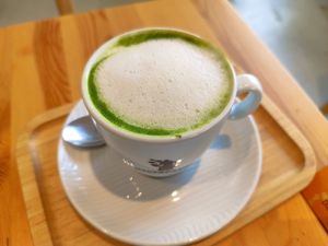 Matcha Oat at Gaumenfreuden in Horgen