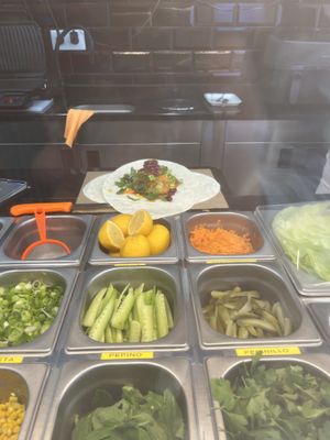 Burrito en proceso  at Çiğköftem in Barcelona