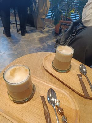 Cappuccino mit Hafermilch at Lila Luchs in Zofingen