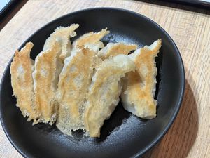 Signature gyoza at FJ Veggie 芳珍蔬食  - Linsen South in Taipei