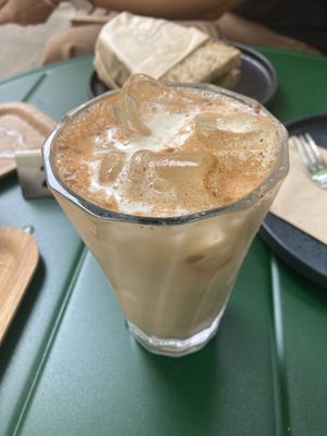 Iced Chai Latte  at Bean There in Hamburg