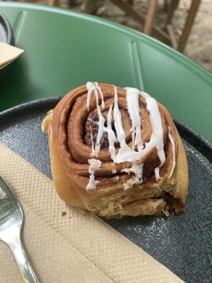 Zimtschnecke  at Bean There in Hamburg