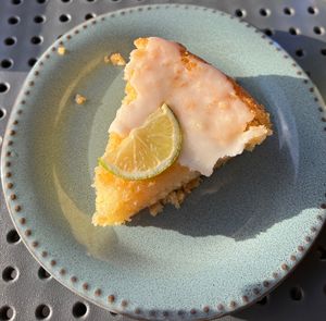 Veganer Zitronenkuchen   at Sun Spot Café in Ponta Do Sol