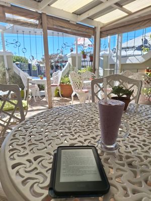 Berry milkshake at Mango Ginger in Cape Town