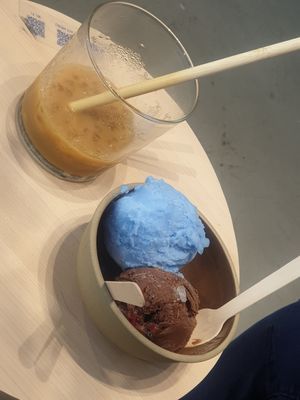  at CIRTY CAFE in Tokyo