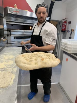 Impasto pala alla romana   at OV.ER Pizzeria in Rovereto
