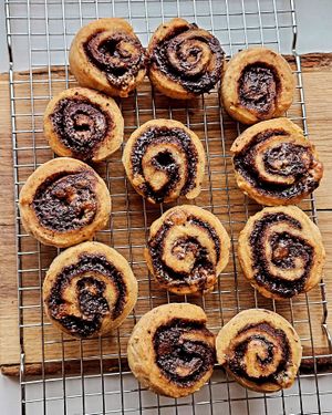 Gluten and yeast free cinnamon rolls at Moonihelves in Tallinn