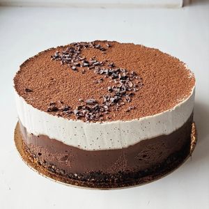 Tiramisu cake at Moonihelves in Tallinn